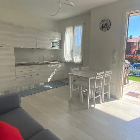 Casa - Con Giardino Hébergement de vacances